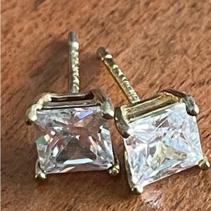Stamped gold and princess cut diamond earrings, no backs.